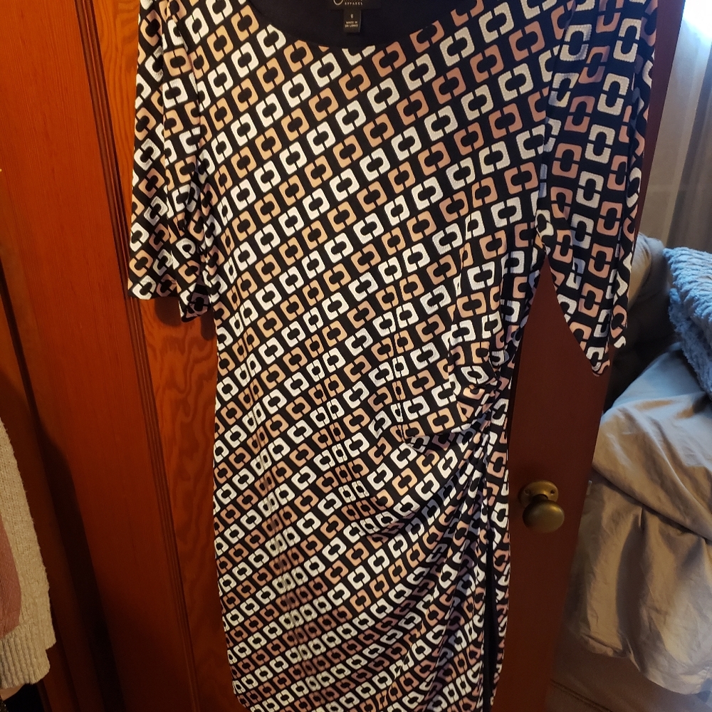 Dress Barn, size 6, pink, white and blue chain dress